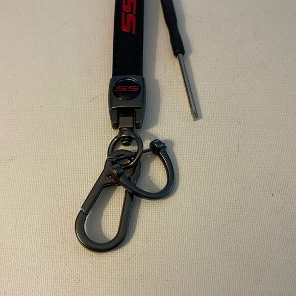 SS Super Sport Logo Key Fob Keychain in Black Leather NWT - Picture 3 of 4
